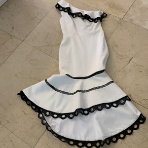 ALEXIS - One shoulder, sexy dress size XS